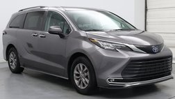 2022 Toyota Sienna XLE