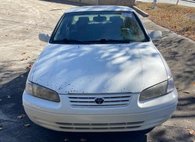 1998 Toyota Camry LE