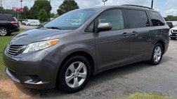 2017 Toyota Sienna LE