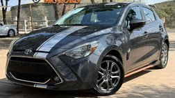 2020 Toyota Yaris Hatchback LE