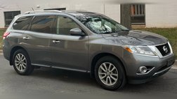 2016 Nissan Pathfinder SV