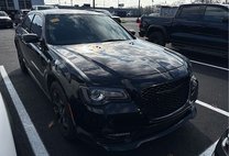 2023 Chrysler 300 Touring L