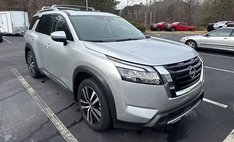 2024 Nissan Pathfinder Platinum