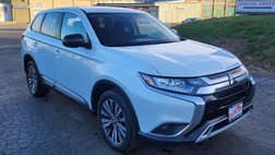 2020 Mitsubishi Outlander ES