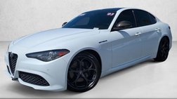 2023 Alfa Romeo Giulia Estrema