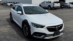 2018 Buick Regal TourX Essence