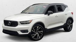 2022 Volvo XC40 T5 R-Design