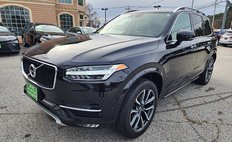 2017 Volvo XC90 T6 Momentum