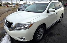2016 Nissan Pathfinder SL
