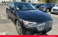 2024 Audi Q8 e-tron quattro Premium Plus