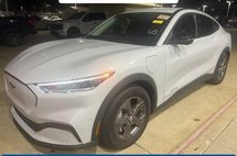2023 Ford Mustang Mach-E Select