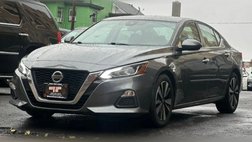 2021 Nissan Altima 2.5 SV