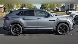 2025 Volkswagen Atlas Cross Sport SEL R-Line Black 4Motion