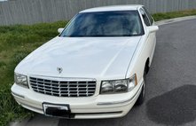 1999 Cadillac DeVille Base
