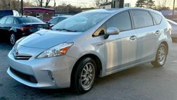 2012 Toyota Prius v Five