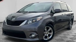 2014 Toyota Sienna SE 8-Passenger