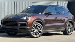 2023 Porsche Cayenne Platinum Edition