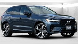 2025 Volvo XC60 B5 Ultra Dark Theme