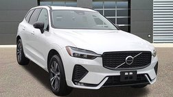 2025 Volvo XC60 B5 Core Dark Theme