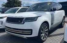 2025 Land Rover Range Rover P530 SE