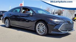 2022 Toyota Avalon Hybrid Limited