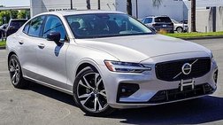 2025 Volvo S60 B5 Core