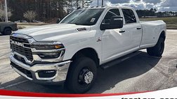 2026 Ram Ram Pickup 3500 Tradesman