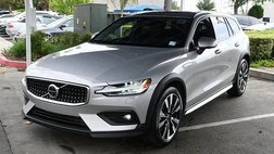 2024 Volvo V60 Cross Country B5 Ultimate