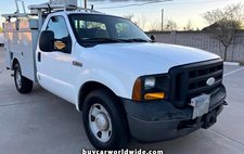 2006 Ford F-350 SERVICE BODY SUPER CLEAN WITH LOW MILES