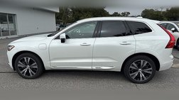 2023 Volvo XC60 Recharge T8 Ultimate Bright Theme