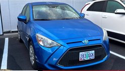 2019 Toyota Yaris LE