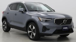 2023 Volvo XC40 B5 Plus Bright Theme