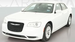 2023 Chrysler 300 Touring