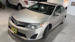 2013 Toyota Camry 4dr Sdn I4 Auto LE (Natl)