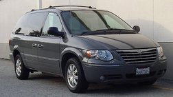 2005 Chrysler Town and Country Touring