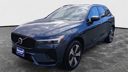 2025 Volvo XC60 T8 Plus Dark Theme