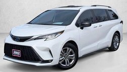 2022 Toyota Sienna XSE 7-Passenger