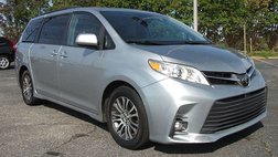 2019 Toyota Sienna XLE