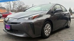 2022 Toyota Prius LE