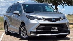 2025 Toyota Sienna XLE 7-Passenger