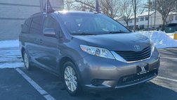 2013 Toyota Sienna LE 7-Passenger
