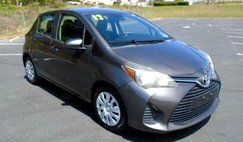 2017 Toyota Yaris L 5-Door AT