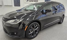 2019 Chrysler Pacifica Touring L Plus