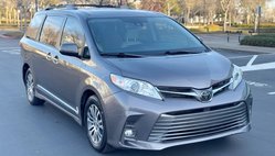2020 Toyota Sienna XLE 8-Passenger