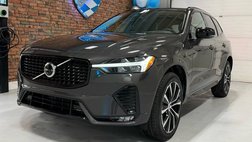 2025 Volvo XC60 B5 Plus Dark Theme