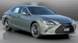 2025 Lexus ES 300h Luxury