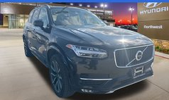 2018 Volvo XC90 T6 Momentum
