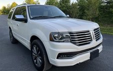 2015 Lincoln Navigator Base