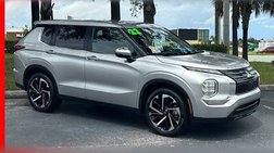 2022 Mitsubishi Outlander ES