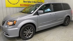 2015 Chrysler Town and Country S